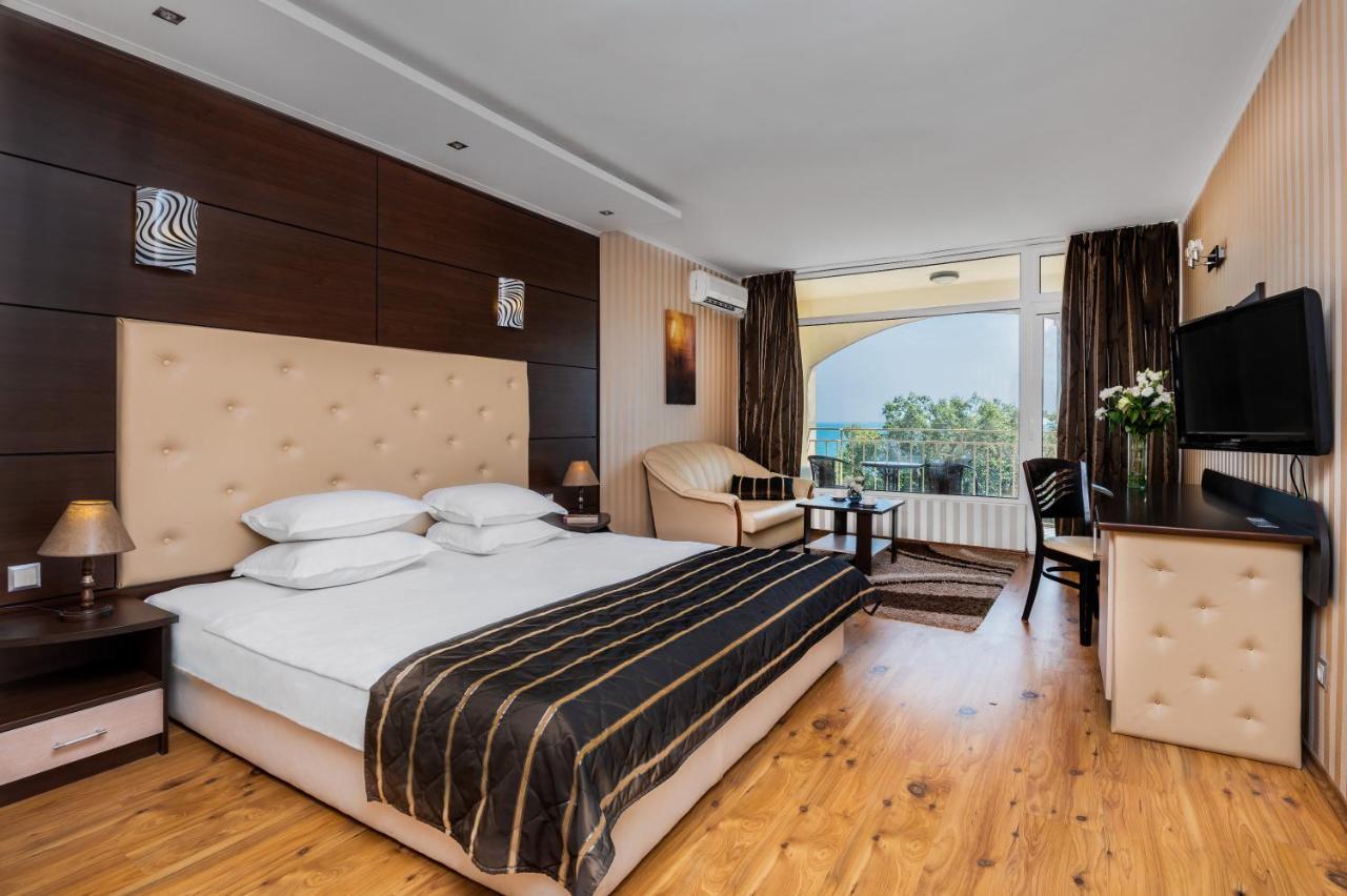 Elpida Hotel Golden Sands Exterior foto
