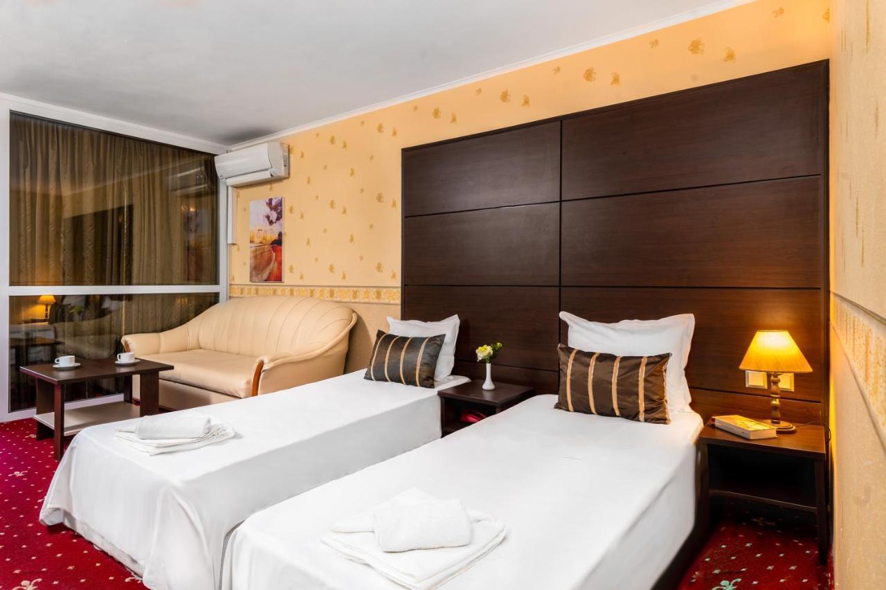 Elpida Hotel Golden Sands Exterior foto
