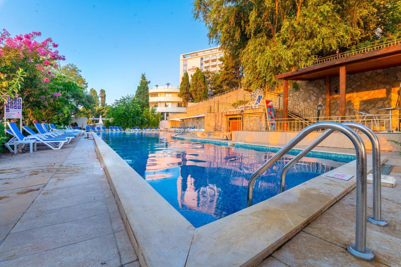 Elpida Hotel Golden Sands Exterior foto